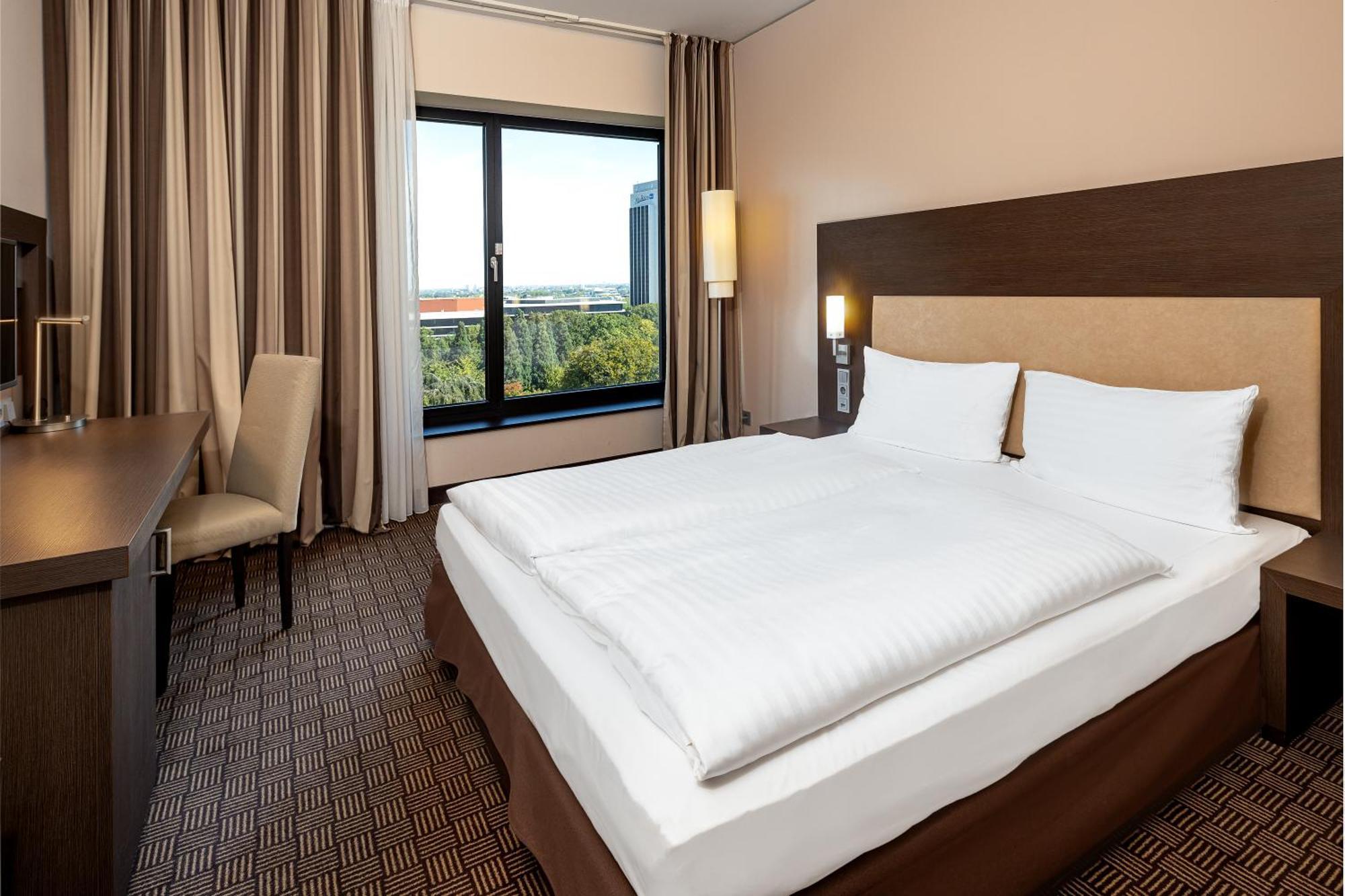 Standard Double or Twin Room,1545081787:JPEG